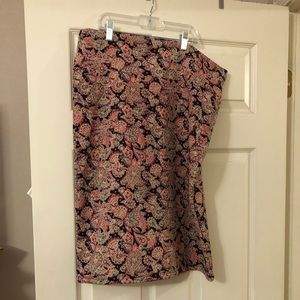 BNWOT Lularoe Cassie XL